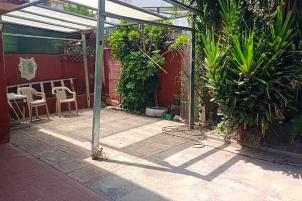 Casa 3d+2b, Estac. Patio, Pasaje Cerrado. La Florida