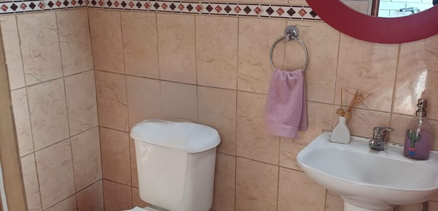 Se Vende Casa 2 Pisos Jardines De Vespucio