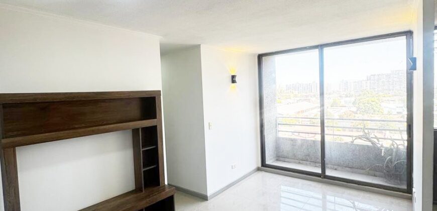 Arriendo Departamento en Santiago 3D 1B