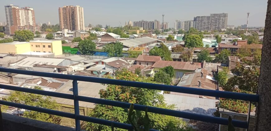 Arriendo Departamento en Santiago 3D 1B