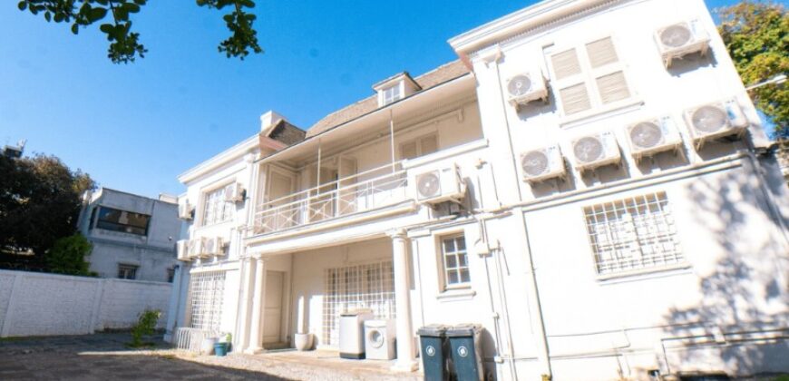 Preciosa Casona Pedro De Valdivia/ Mar Del Plata, Prov