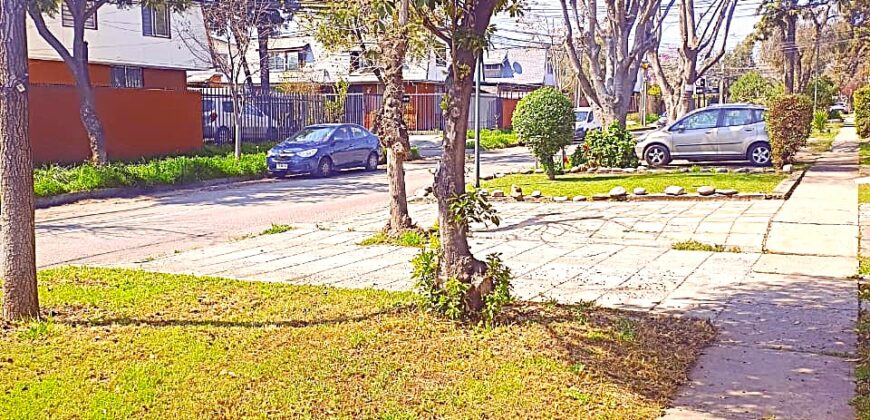 Se Vende Casa 2 Pisos Jardines De Vespucio