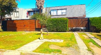 Se Vende Casa 2 Pisos Jardines De Vespucio